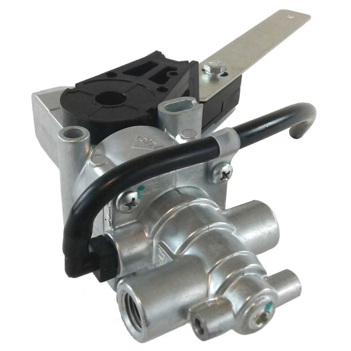 Height Control: Height Control Suspension Valve with Integral Dump Valve