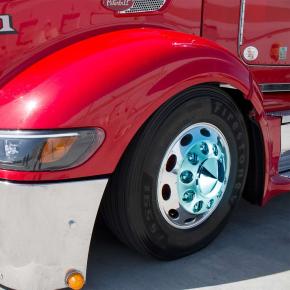 3/4 Inch x 7/8 Inch Chrome Pointed Nut Cover - Push-On