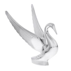 Die-Cast Swan Hood Ornament in Chrome