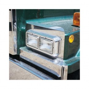 Fender Guard with Curved End & Headlight Accent for 1998-2019 Western Star Constellation - Stainless Steel